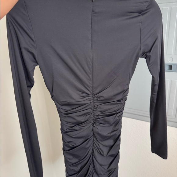 Chic Black Long Sleeve Mini Dress - Picture 3 of 3